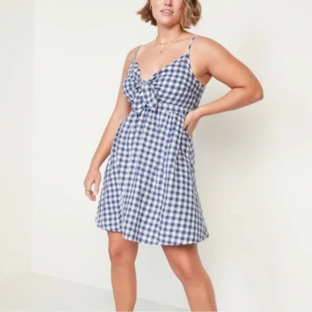 Old Navy Fit & Flare Tie-Front Smocked Gingham Mini Cami Dress Small Linen Blend